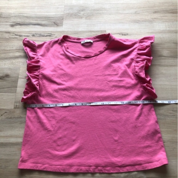 MASSIVE $10 SALE Zara Pink Ruffled Sleeveless T-Shirt - Picture 3 of 6